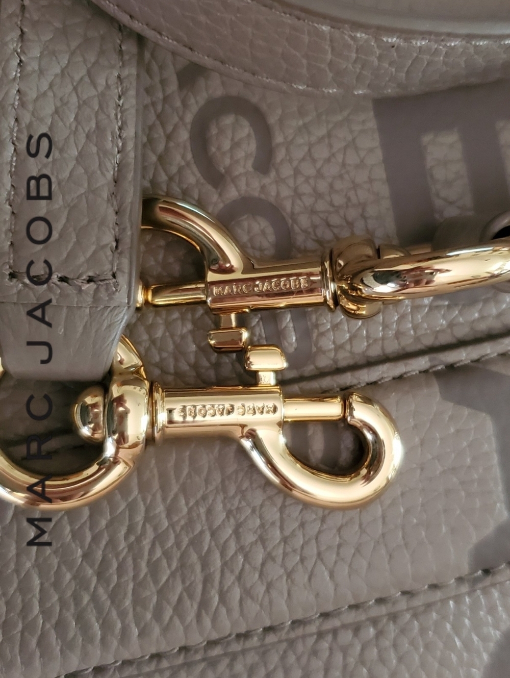 Marc Jacobs The Tote Bag in Taupe - Picture 13 of 17